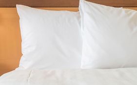 Holiday Inn Express London Heathrow T5 By Ihg
